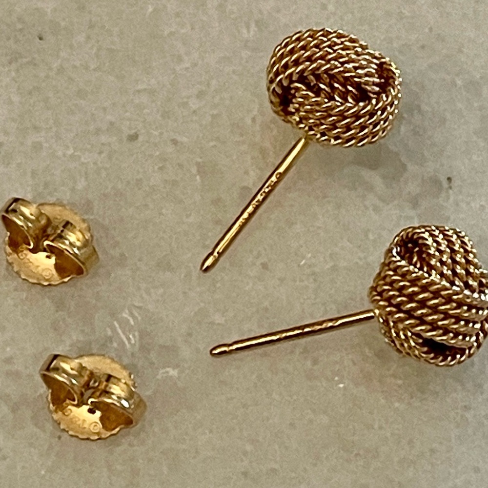 ❌SOLD — DO NOT BUY❌Tiffany & Co. Earrings - Picture 7 of 10